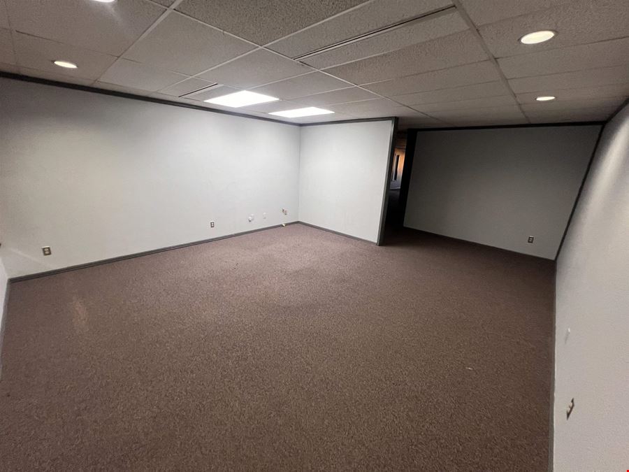 715 Horizon Dr