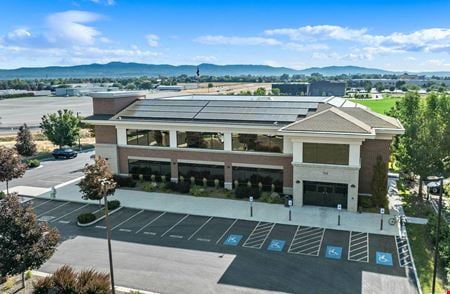 Preview of commercial space at 704 United Heritage Ct