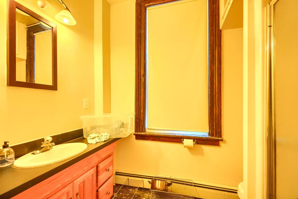 1600 Bolton St Baltimore, MD 21217