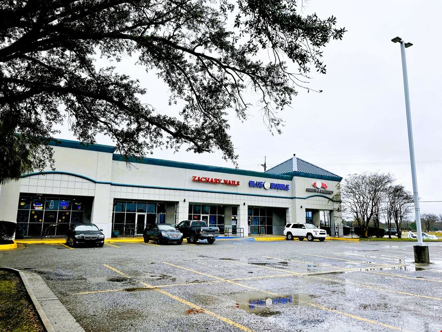 MOVE IN SPECIAL:  Main Street Plaza Shopping Center:  Walmart Shadow Center