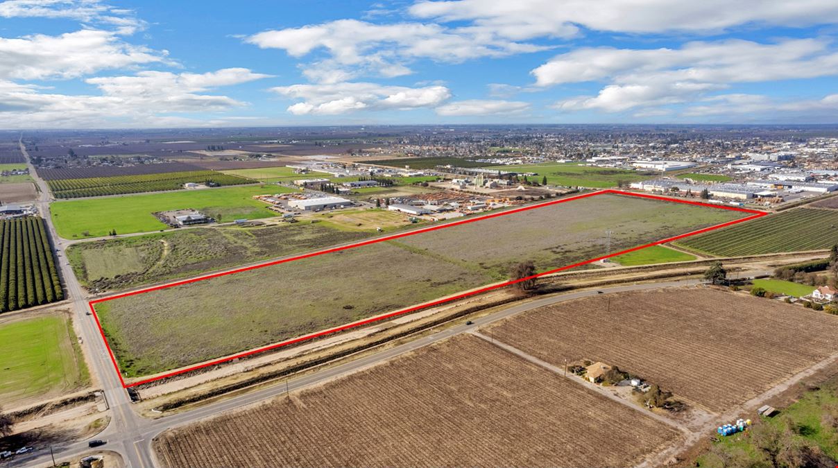 ±40.71 ACRES OF COMMERCIAL INDUSTRIAL - CAN BE DIVIDED