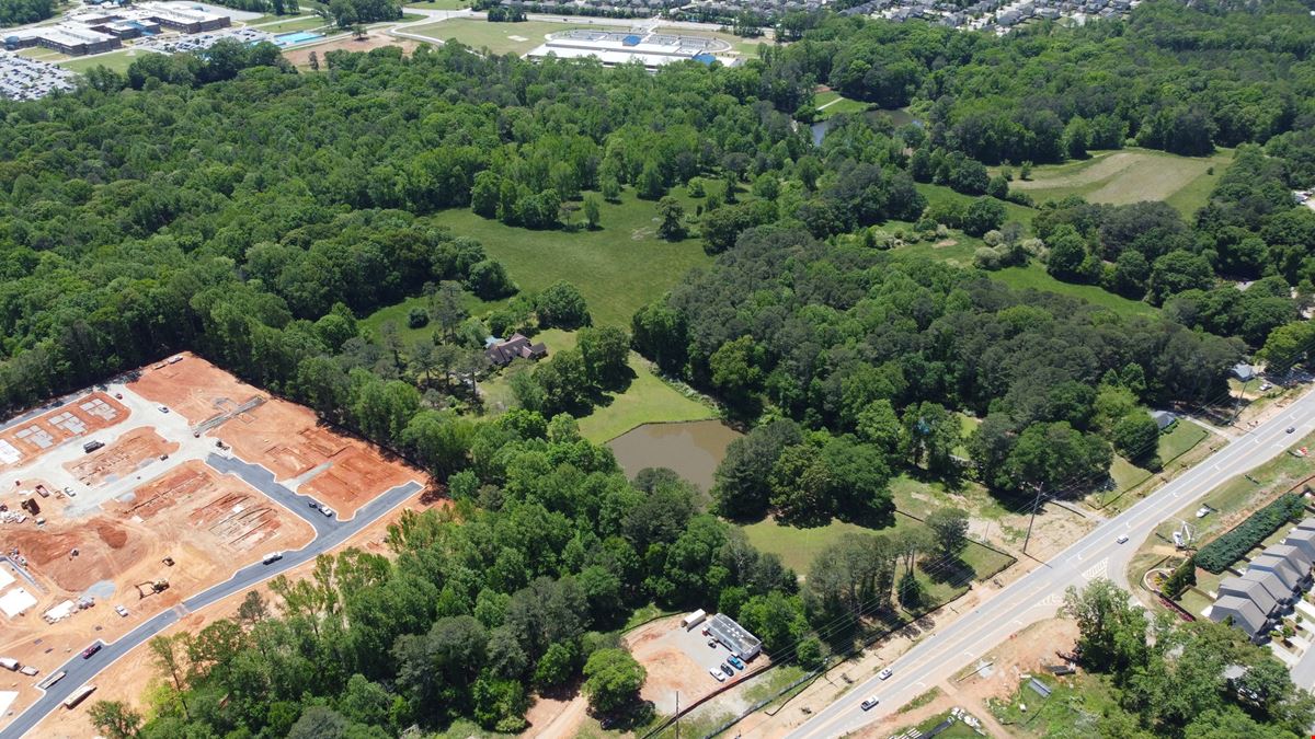 Atlanta Highway - 44.1 Acres