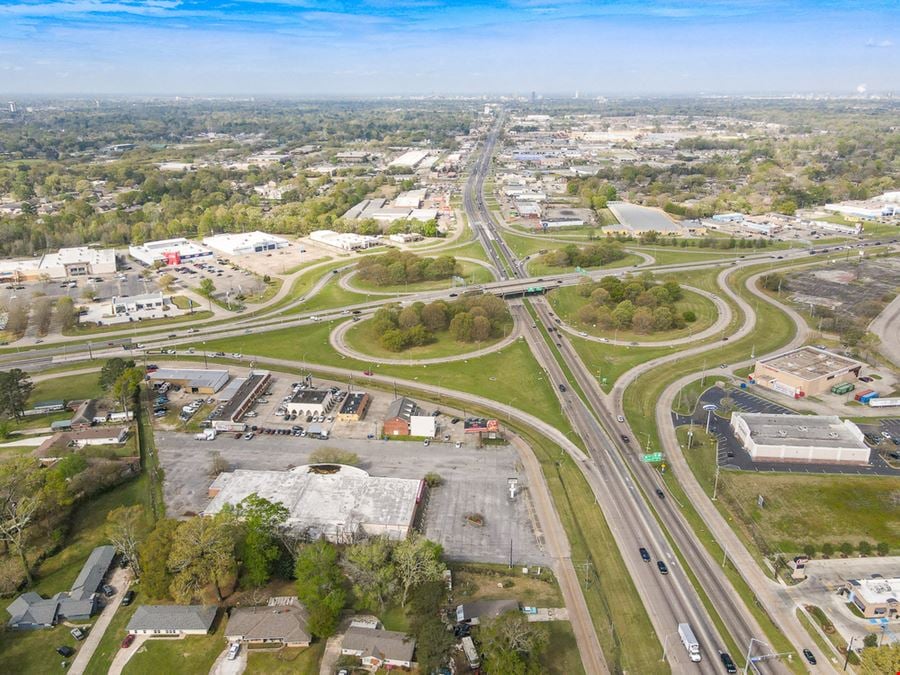 Former Circle Bowl Near New Amazon Fulfillment Center