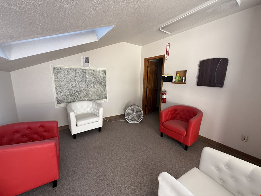 1762 N. Denver Ave.