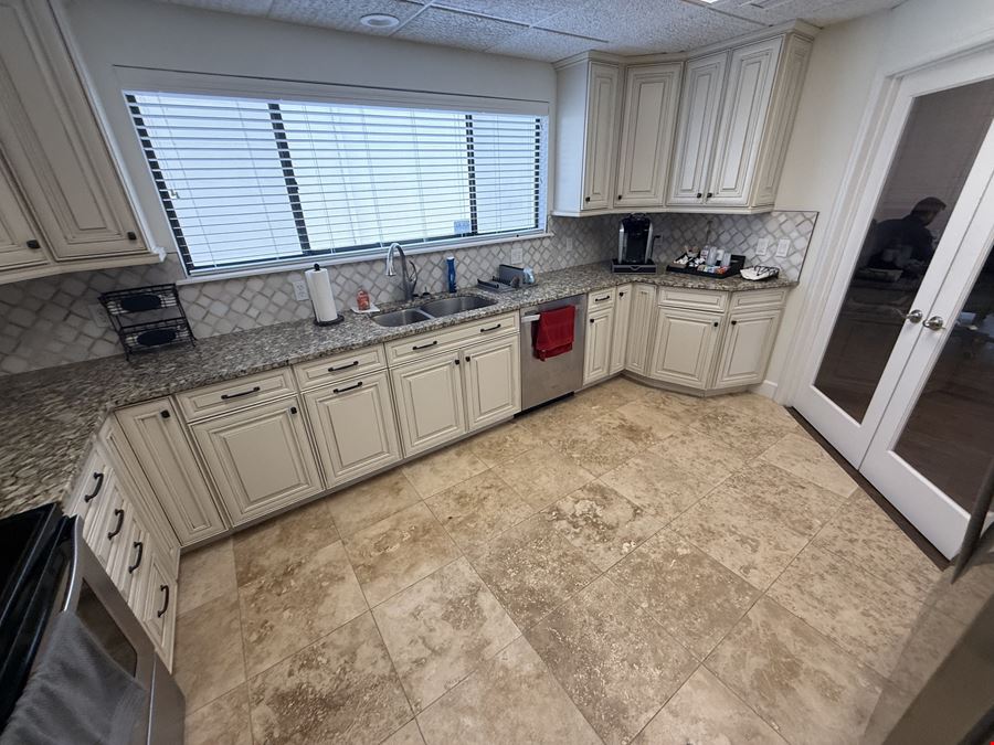 Office, Garage, Yard - All In one
