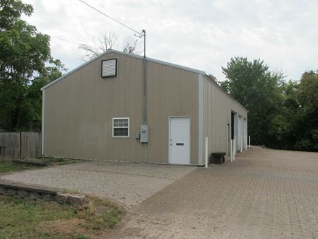 Preview of Industrial space for Sale at 1370 E Thoman St
