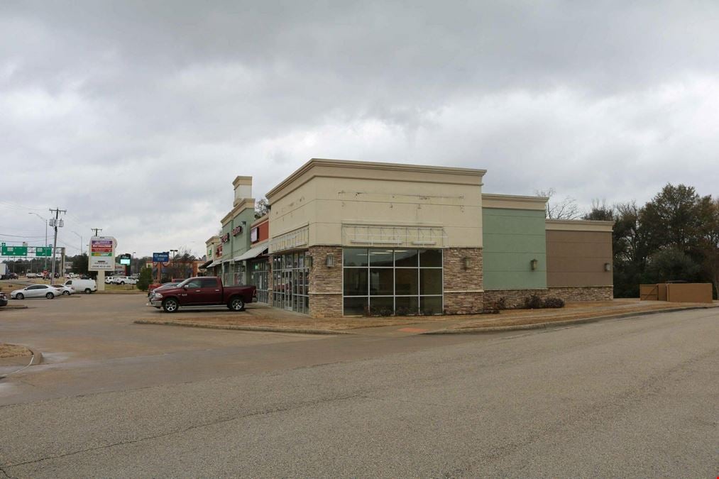 2701 W SW Loop 323