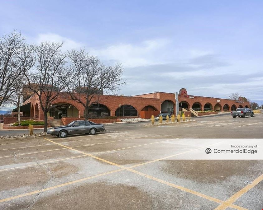 Marketplace Courtyard Building B