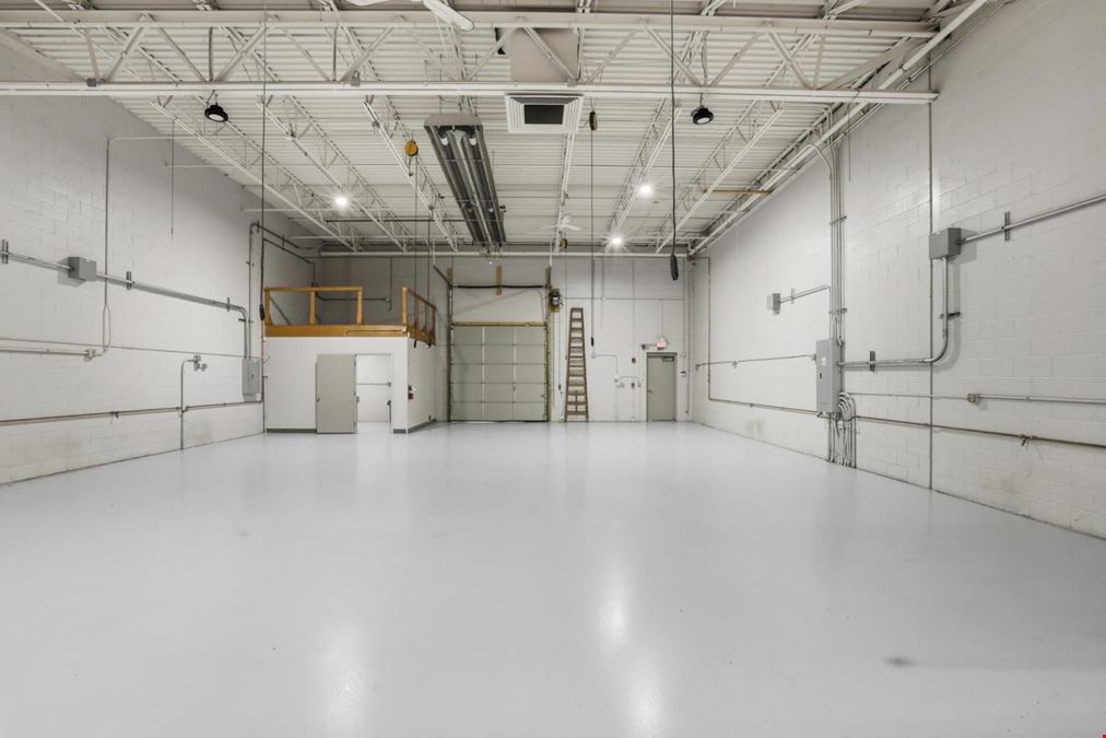 Industrial flex Space for Lease in Newburyport Seacoast Business Park