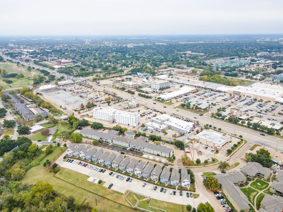 Redmond Row Townhomes