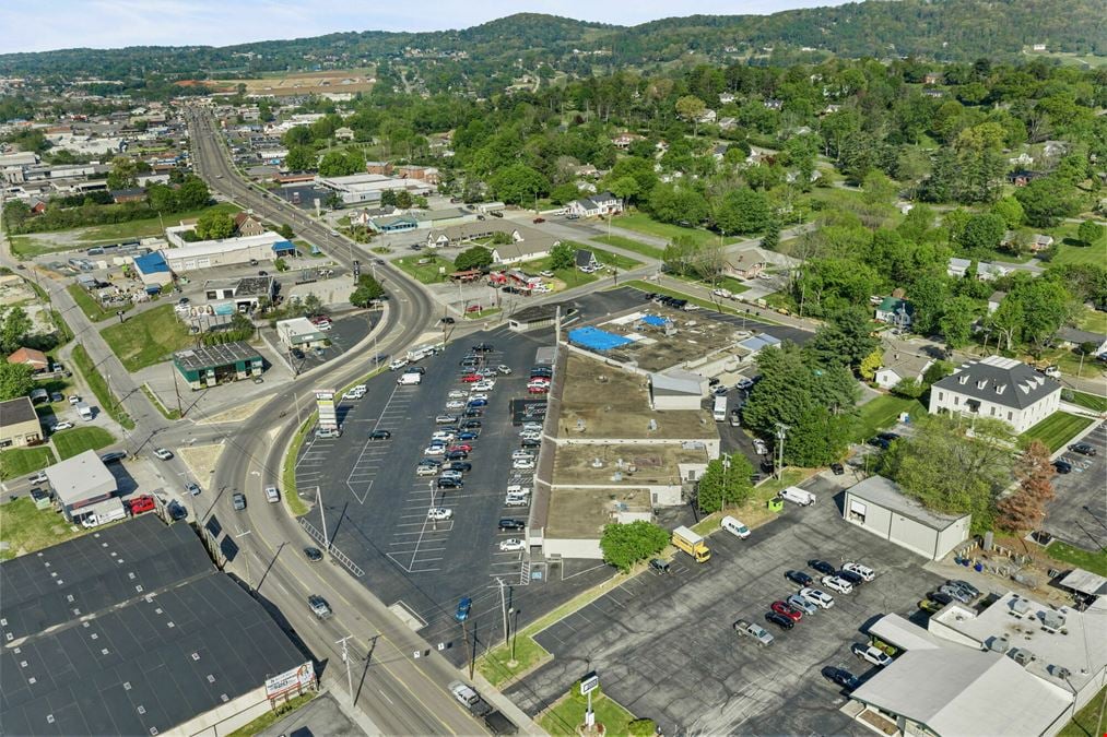 Retail Strip Center - Morristown, TN