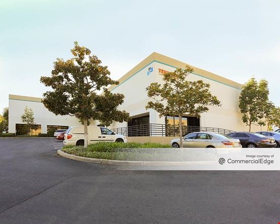 Preview of Industrial space for Rent at 566 Vanguard Way