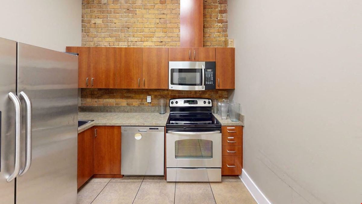 Downtown Pensacola Lease Opportunity