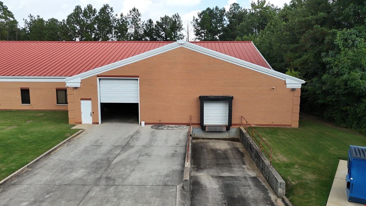 5911 Greenwood Pkwy