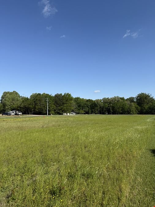 Outparcel - Lakeland Drive