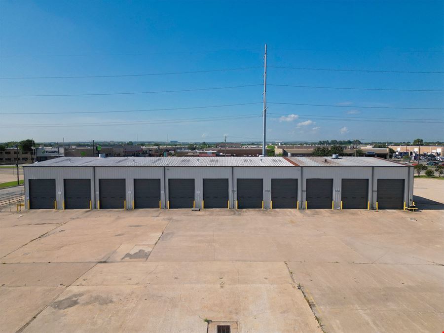 4001 Irving Blvd