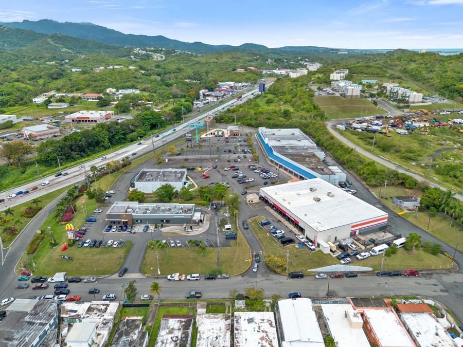 Eastern Plaza Ave. Valero
