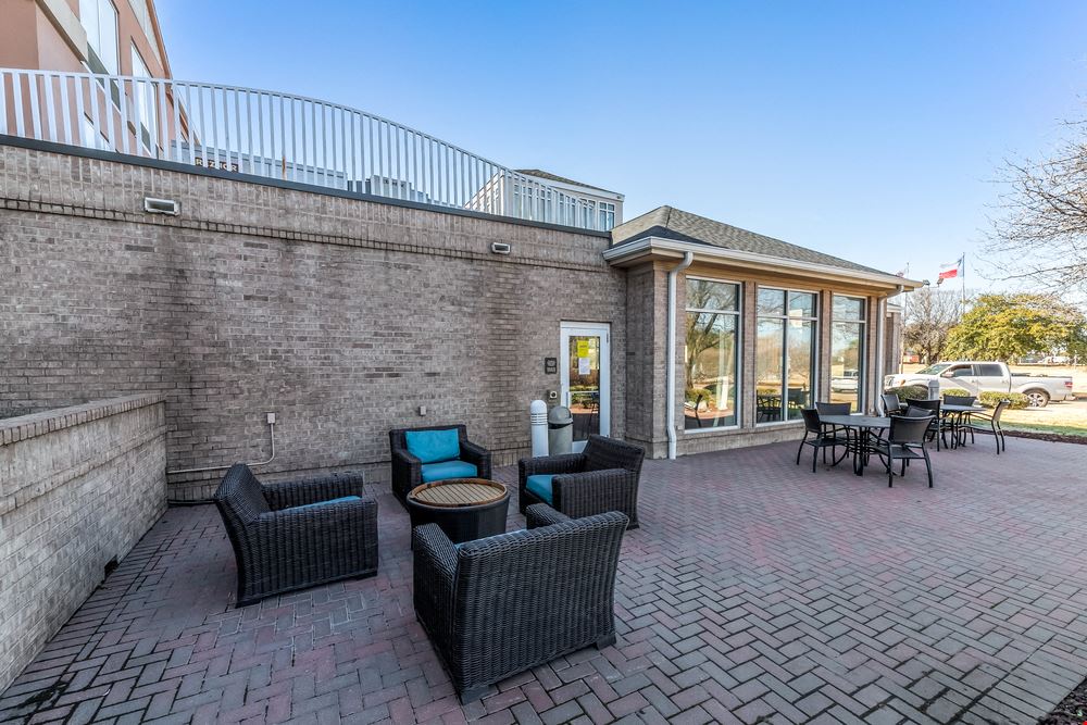 Hilton Garden Inn Fort Worth/Fossil Creek