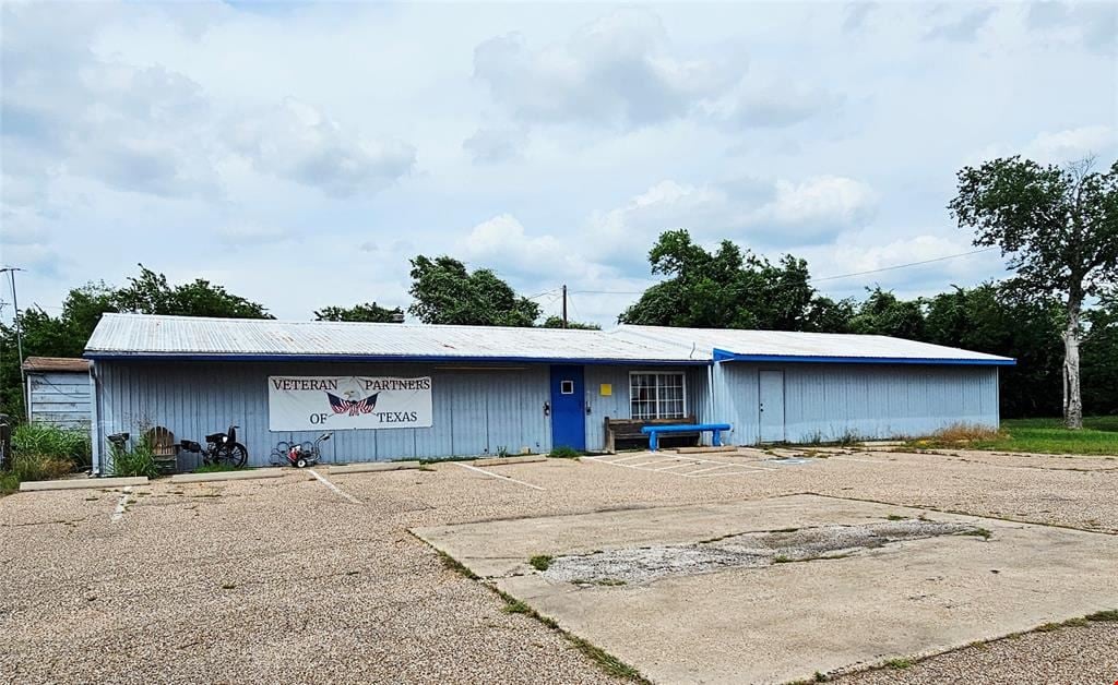 972 FM 1365