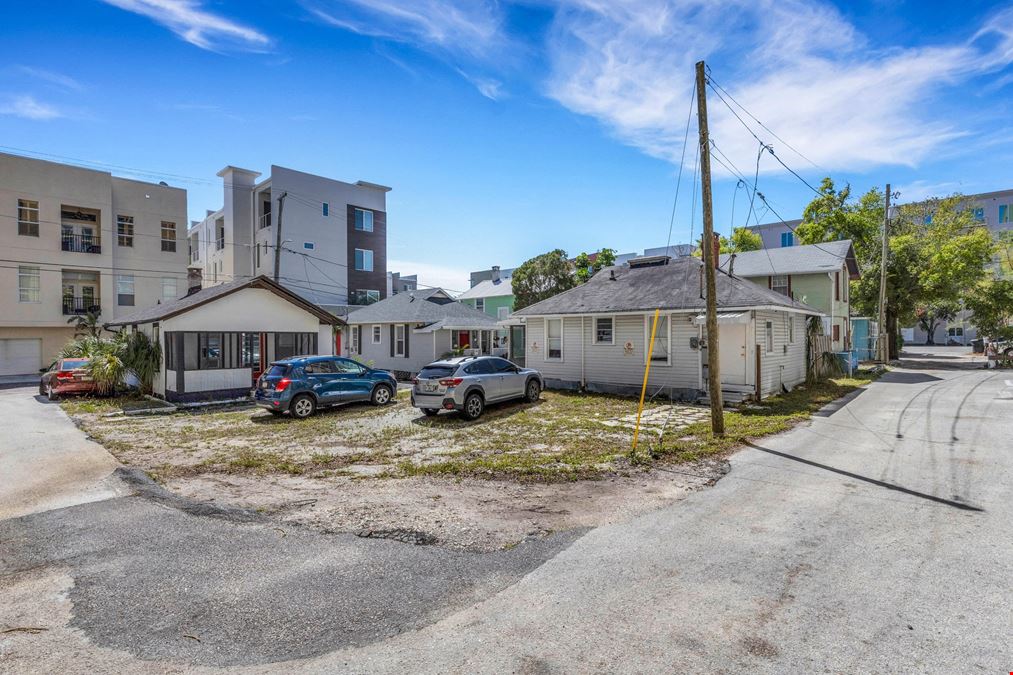 7 South Rhoda Court