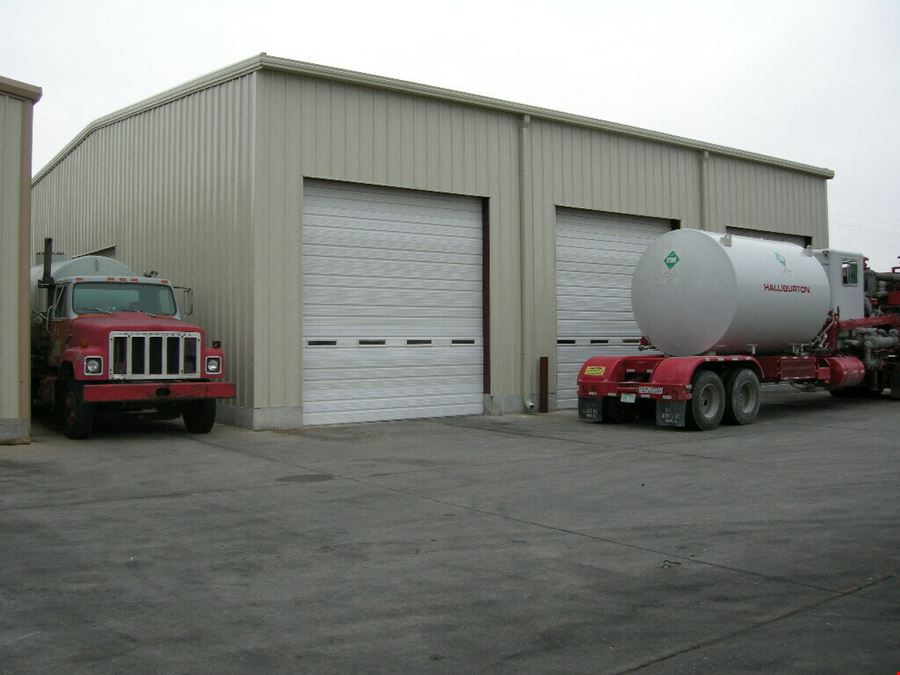 1200 E Highway 7