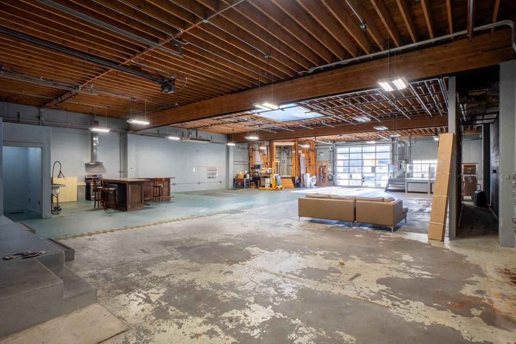 2319 NE Glisan Street, Portland, OR 97232