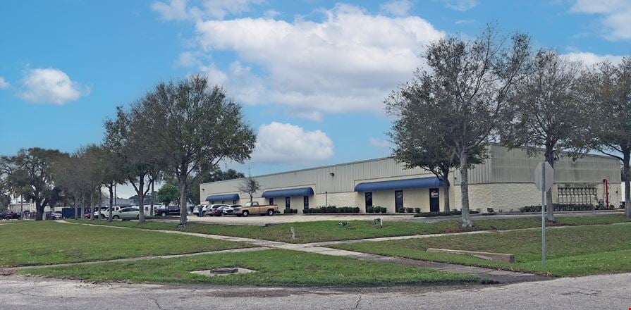 Preview of Industrial space for Rent at 2836 & 2842 South Mellonville Avenue