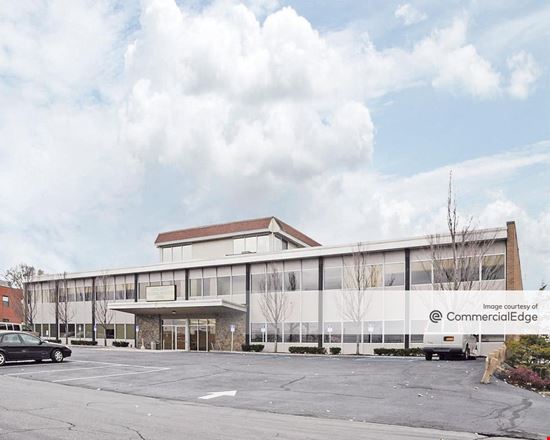 Preview of Office space for Rent at 32 North Russell Road
