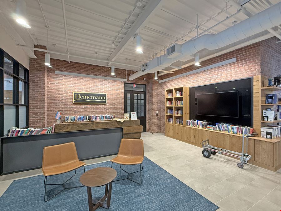 Premier Contemporary | Class A Office