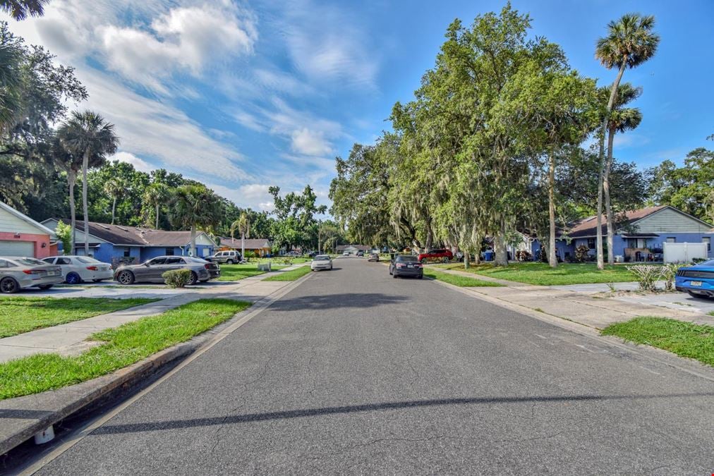 Oviedo Oaks Villas 