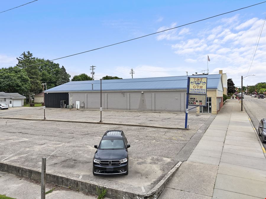Downtown Retail Building & 50 Space Parking Lot