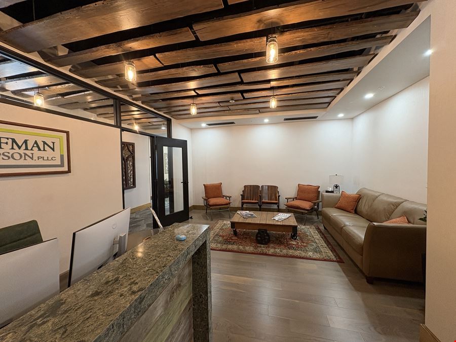 UPSCALE PROFESSIONAL EXECUTIVE OFFICES!