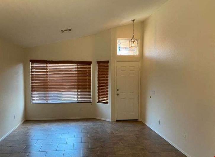 101045 . 5 Home SFR Portfolio Phoenix, AZ