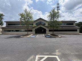 2805 E Zion Rd