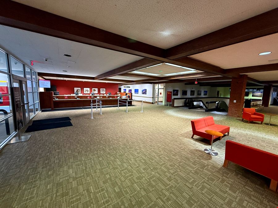400 E Broadway Ave, 2nd Floor