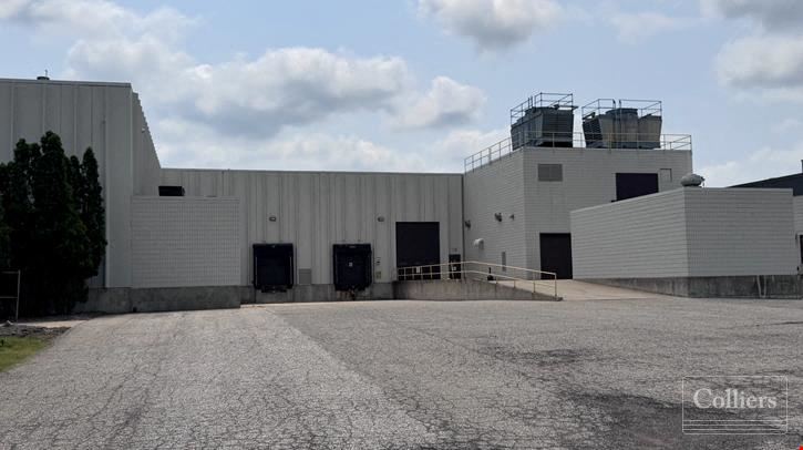 23,000 -56,800 SF of Industrial Suites Available l Holland