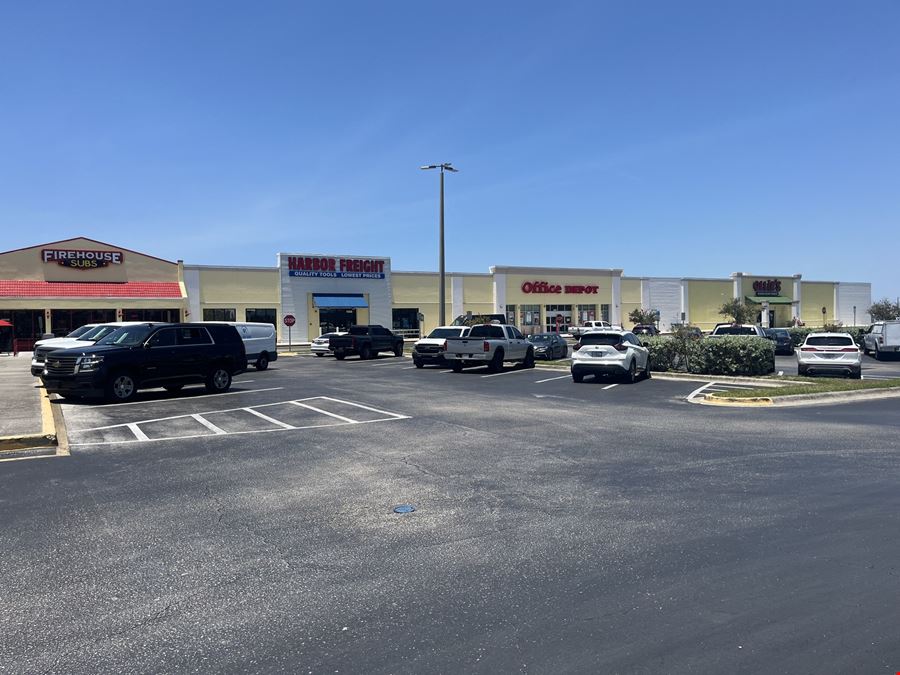1522 U.S. 41 Bypass South
