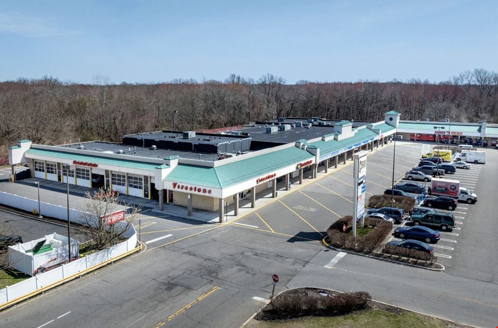 Coram Plaza