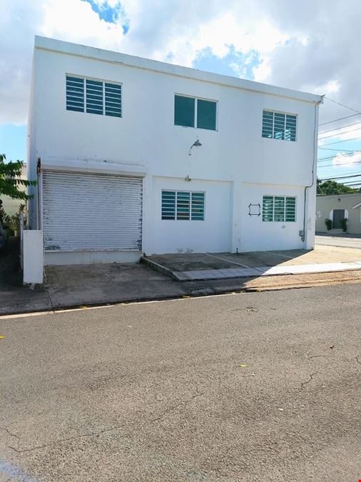 Esquina Cesar Gonzalez