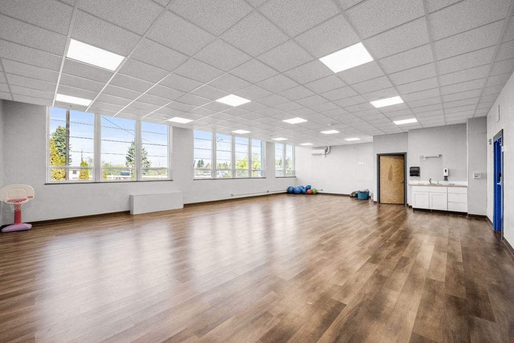 Gladish Community Center