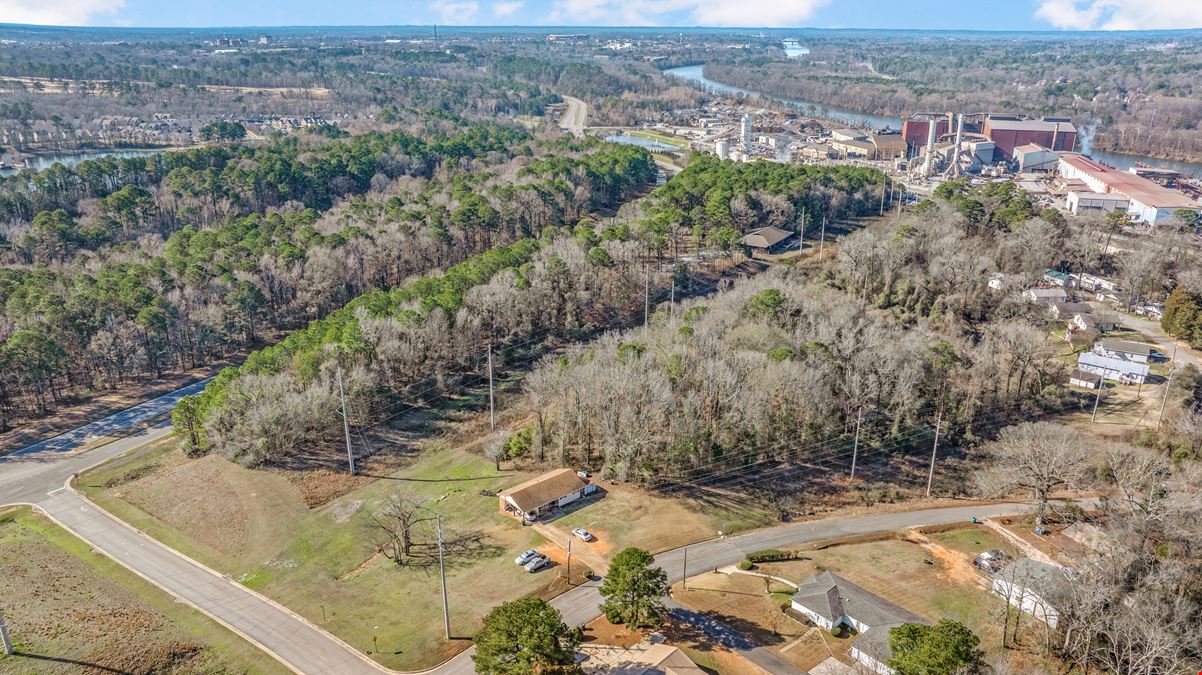 2700 Jack Warner Parkway