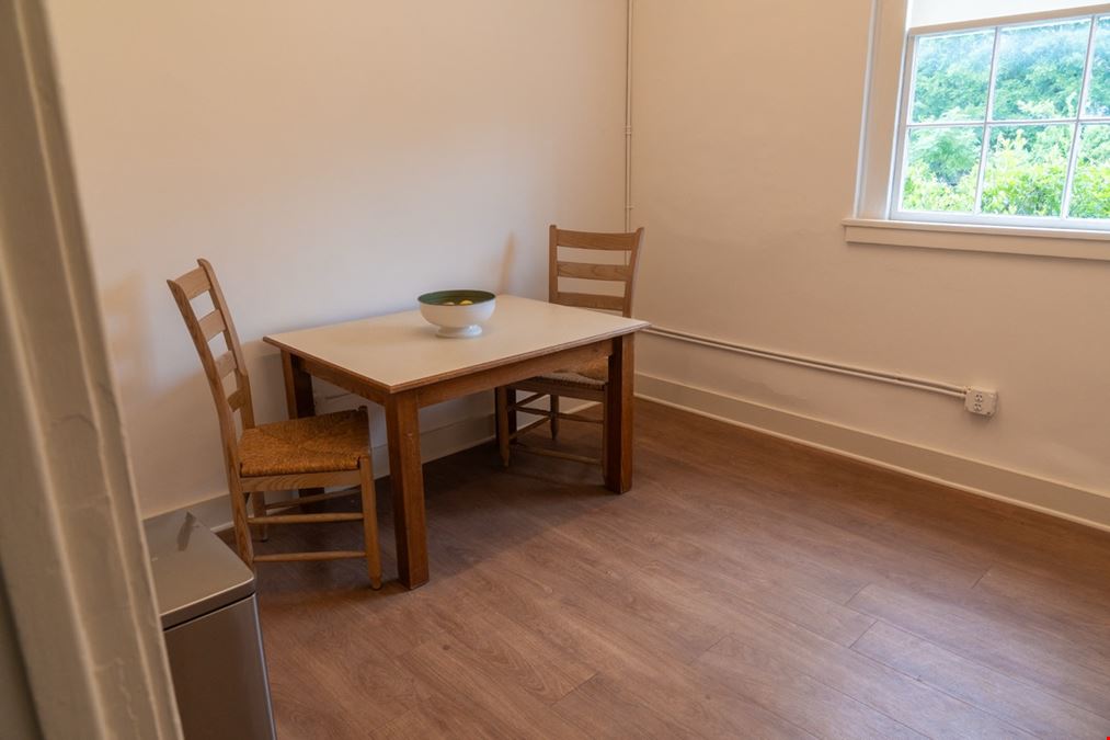 1st Floor of 302 Willard St