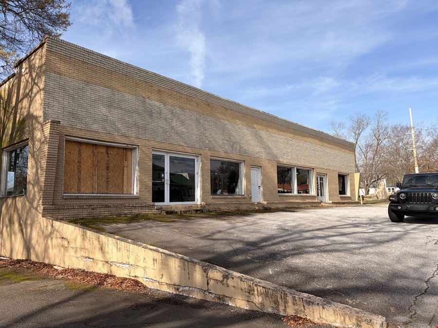890 Green Street SW, Conyers, GA 30012