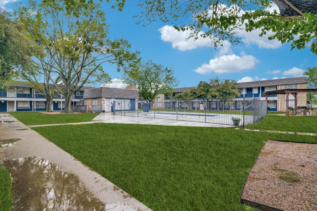 Parkview Apartments 