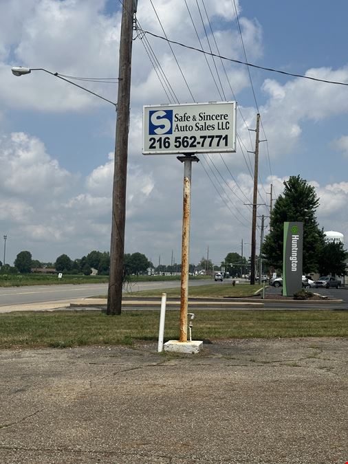 .4 ACRE COMMERCIAL LOT W/ OFFICE FOR LEASE