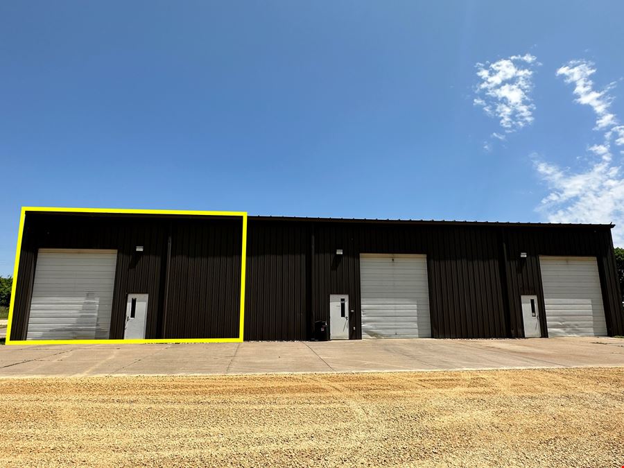 720 E 59th St, Suite C, Sale