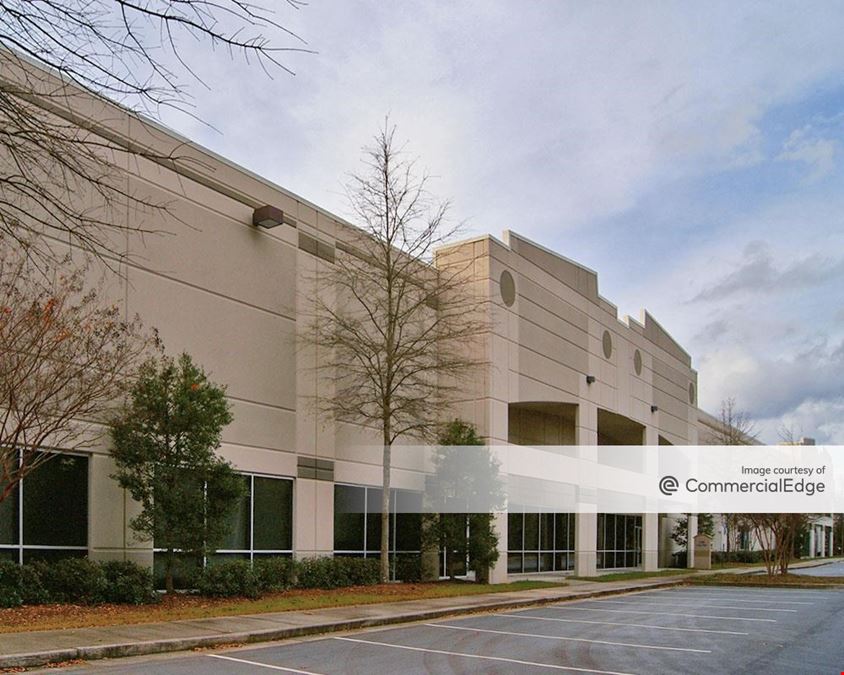 Camp Creek - 2600 & 3000 Centre Pkwy