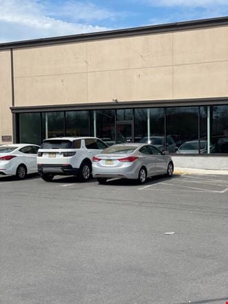 Preview of Retail space for Rent at 1632 N Olden Ave