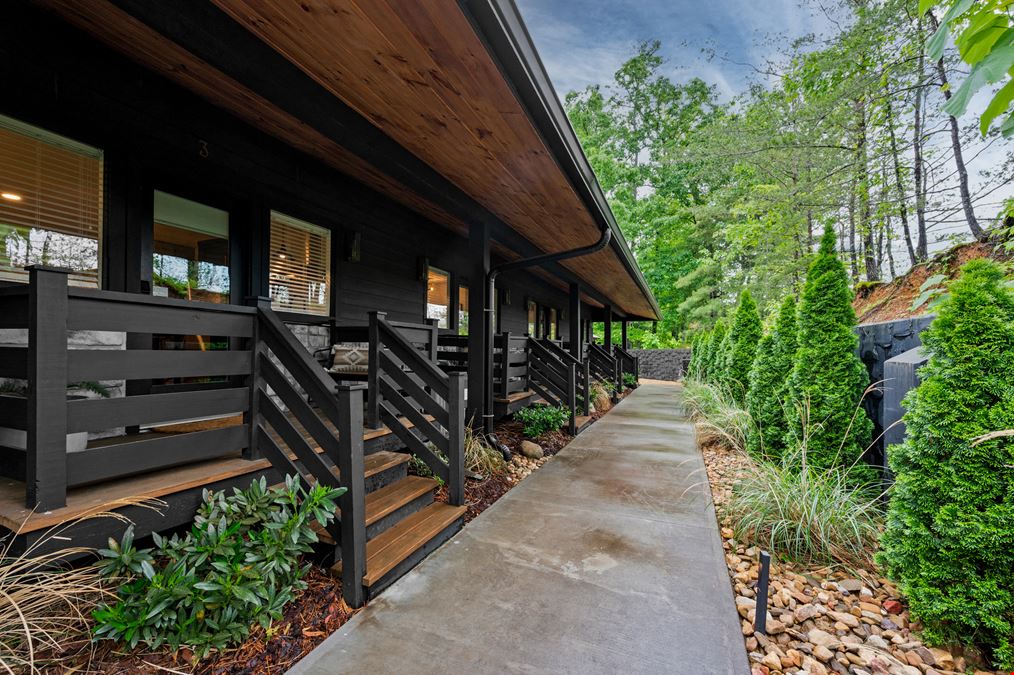 Firefly Mountain Suites