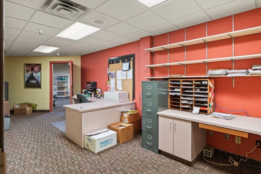 67,800 SF Commercial Building with Limitless Potential
